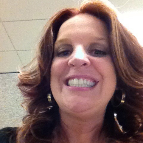 Kelly Newell